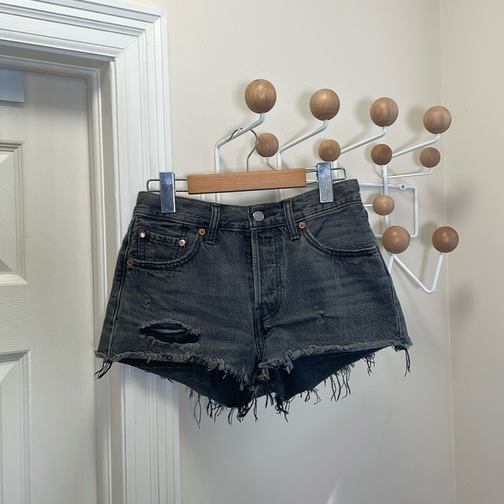 Levi's - 501 Denim Jean Cutt Off Shorts - Blue - 25